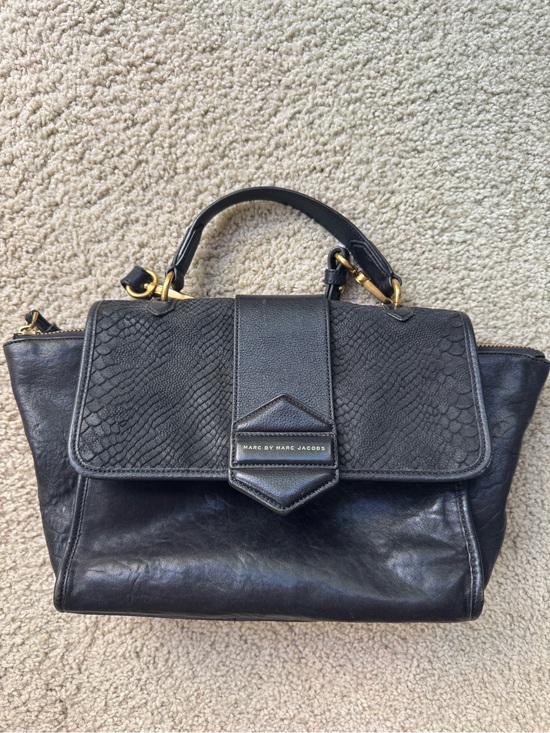 Marc By Marc Jacobs Handbags - Marc By Marc Jacobs Black Textured Flap Top-Handle Satchel